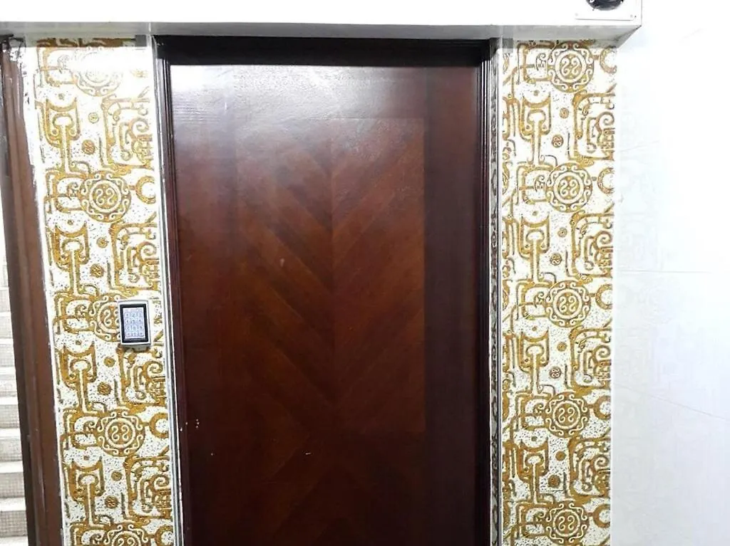 Ranjeet Guest House Hongkong Hotel